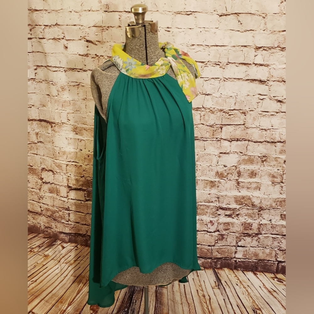 Sweet Pea Halter High-Low Hem Neck Tie XL